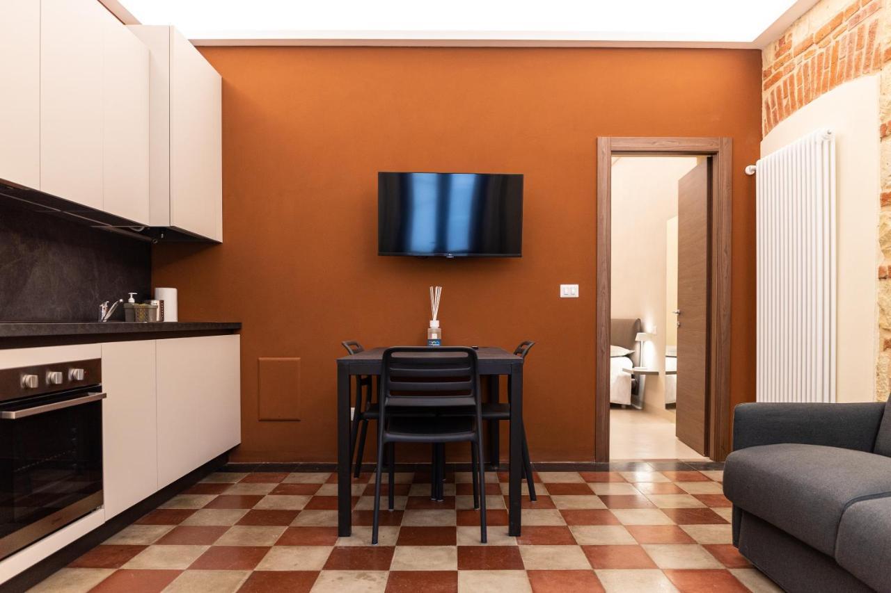カザーレ・モンフェッラートRoma Premium By Idea Monferrato Sasアパートメント エクステリア 写真